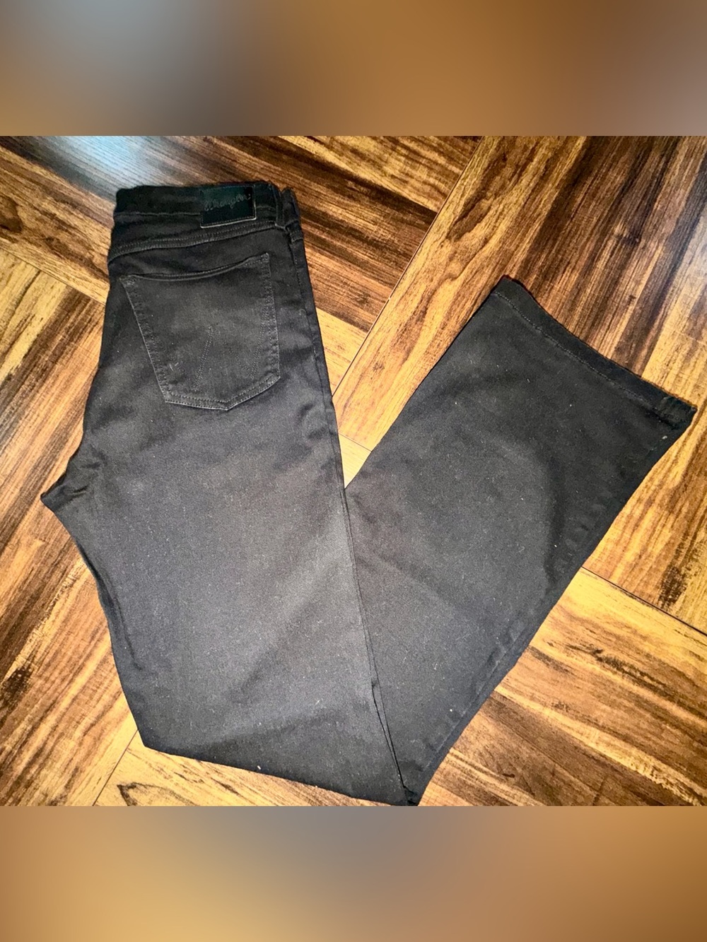Women’s Black Wrangler Jeans